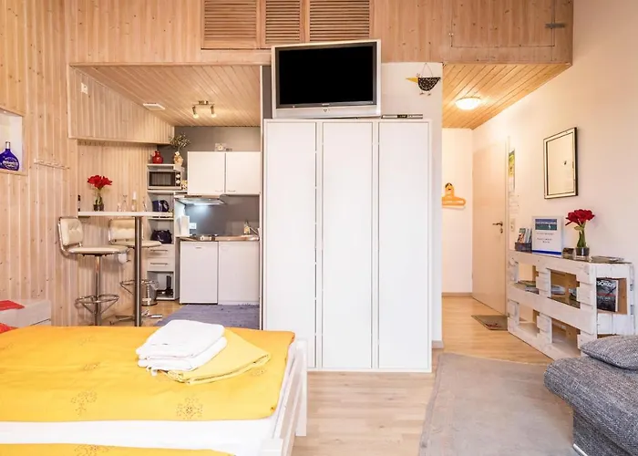 B Und E Roeck Διαμέρισμα