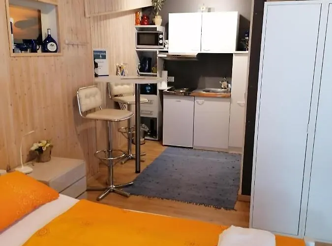 Apartamento B Und E Roeck